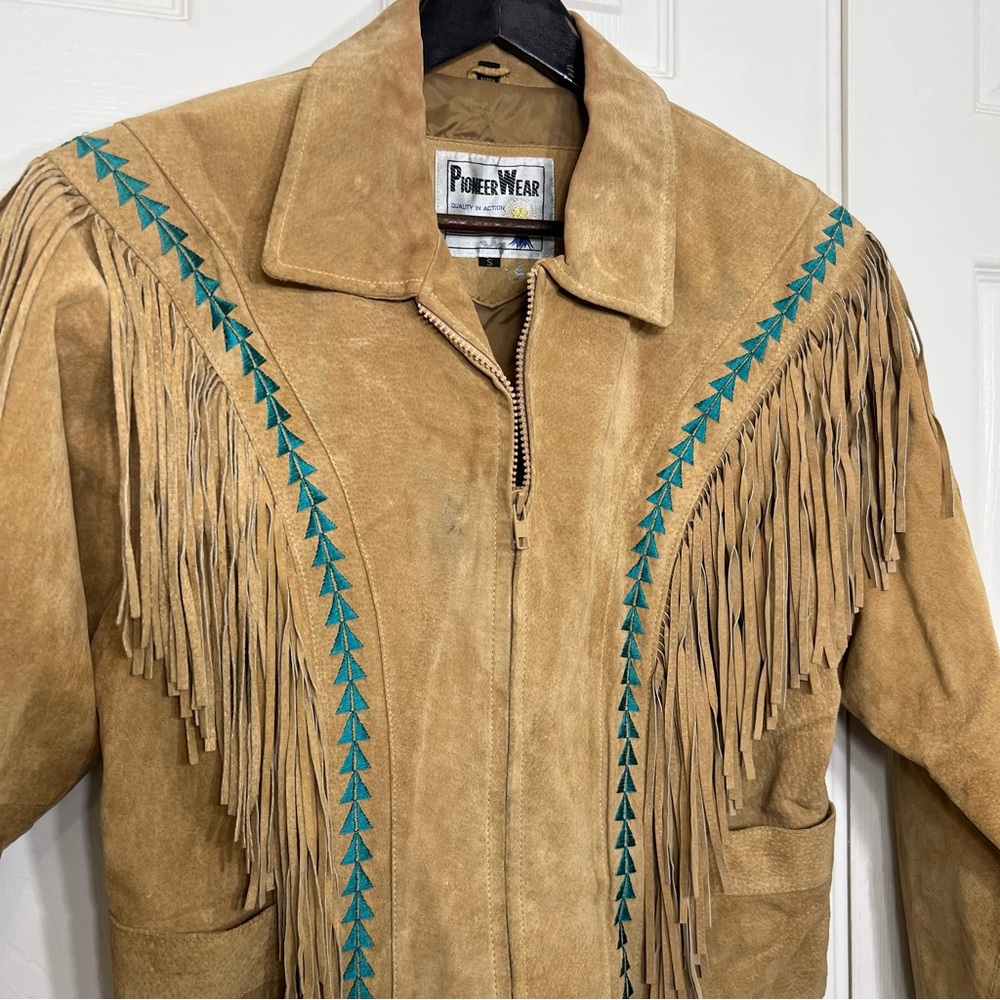 Vintage 80’s Pioneer Wear Fringe Suede Leather Tan Jacket Western Size S - Picture 7 of 15